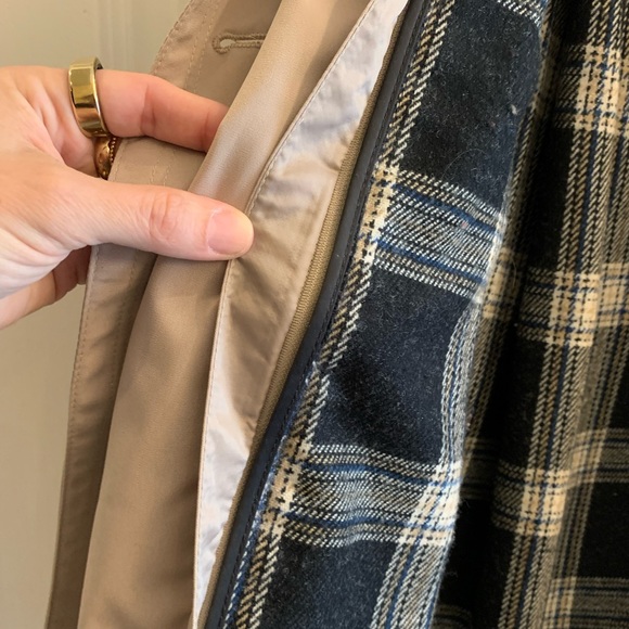 London Fog classic trench coat size PS - Picture 6 of 7